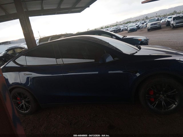 Tesla Model Y Performance Dual Motor All-wheel Drive