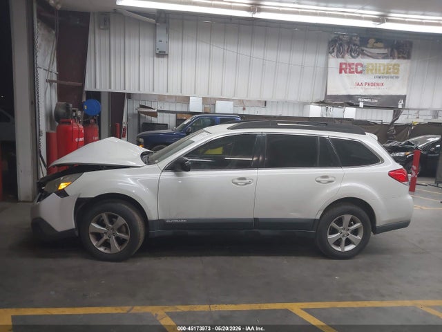 Subaru Outback 2.5i
