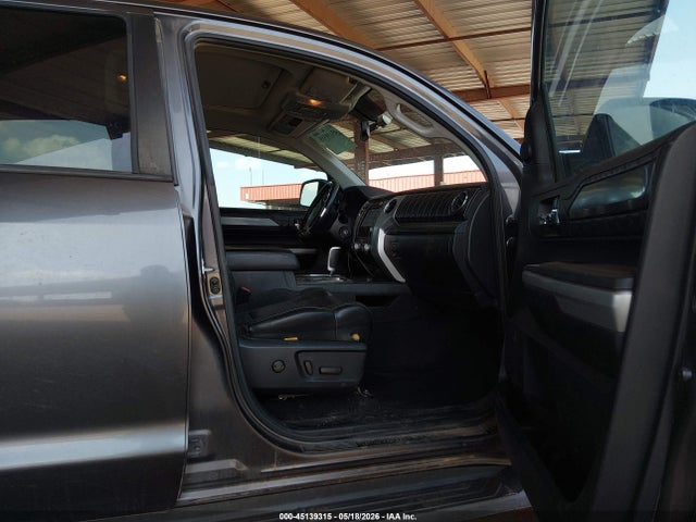 Toyota Tundra Platinum 5.7l V8