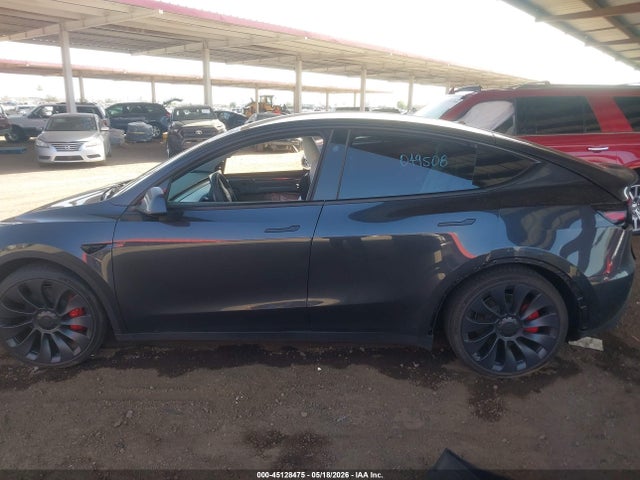 Tesla Model Y Performance Dual Motor All-wheel Drive
