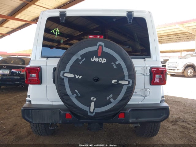Jeep Wrangler Sahara 4x4