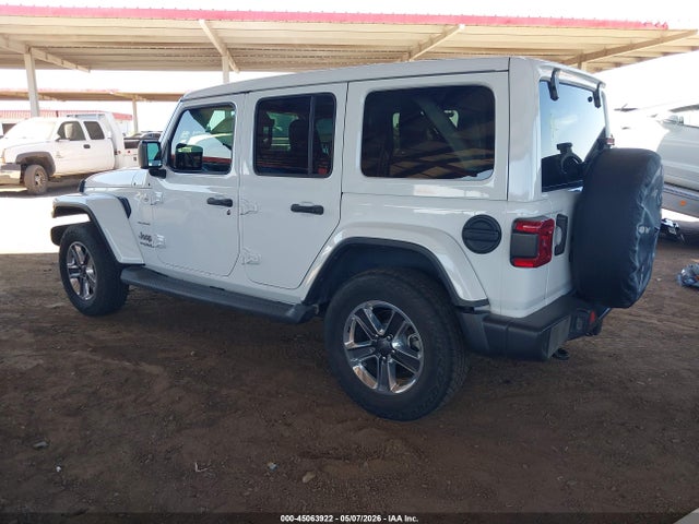 Jeep Wrangler Sahara 4x4
