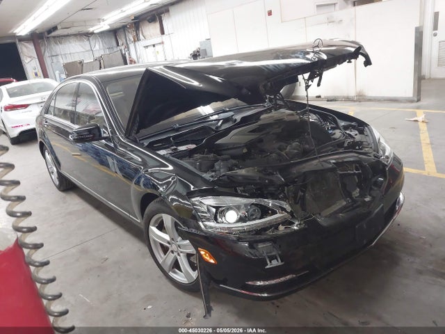 Salvage Mercedes-Benz S-Class Image