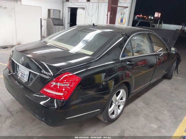 Mercedes-Benz S-Class 4matic