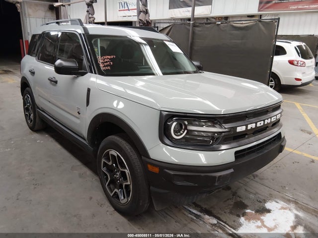 Salvage Ford Bronco Image