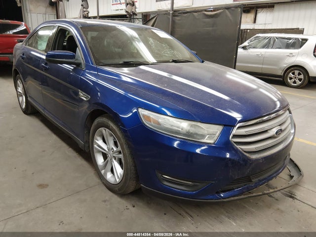 Salvage Ford Taurus Image