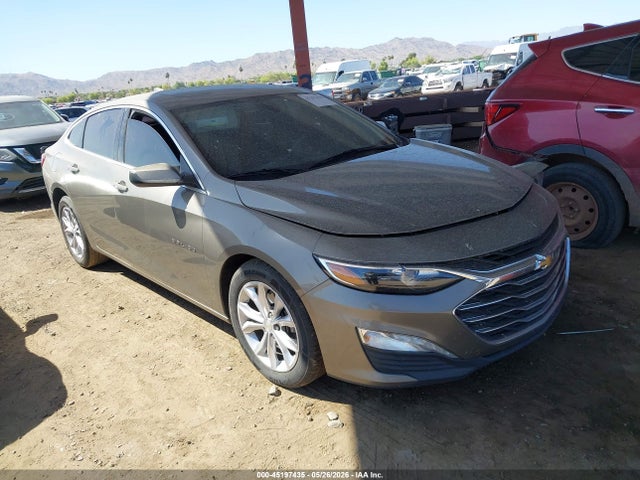 Salvage Chevrolet Malibu Image