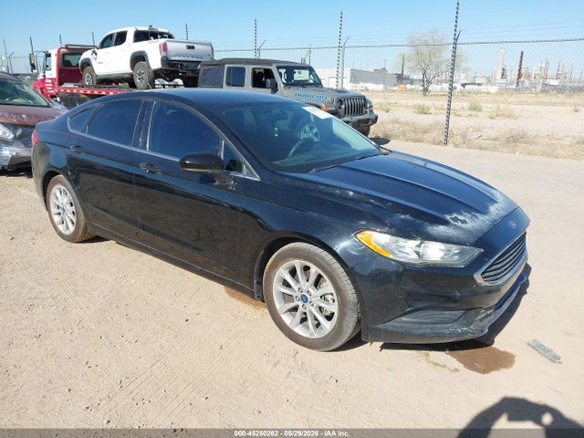Salvage Ford Fusion Image