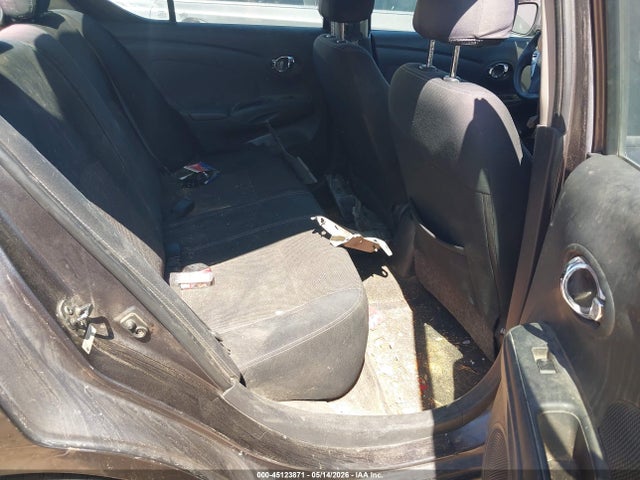 Nissan Versa 1.6 Sv