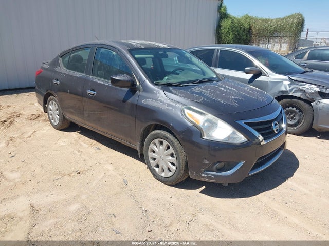 Salvage Nissan Versa Image