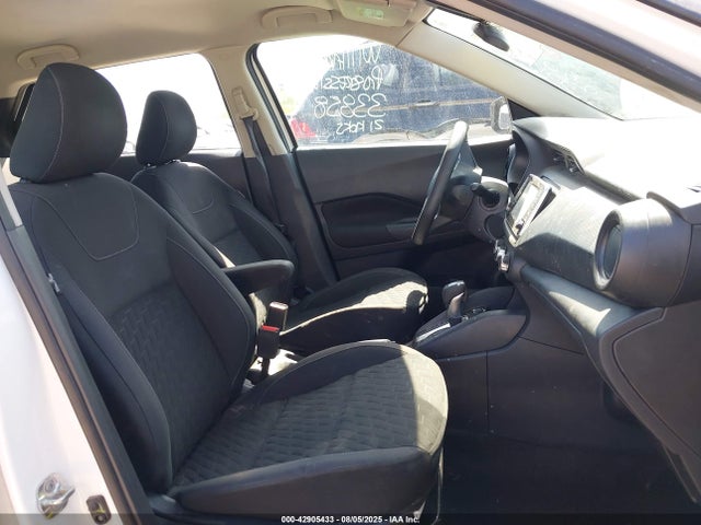 Nissan Kicks S Xtronic Cvt