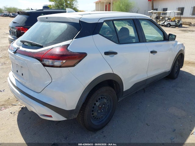 Nissan Kicks S Xtronic Cvt