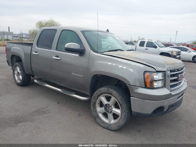 Salvage GMC Sierra 1500 Image