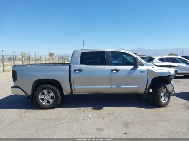 Toyota Tundra Sr5 5.7l V8