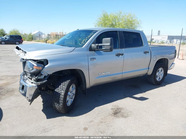 Toyota Tundra Sr5 5.7l V8