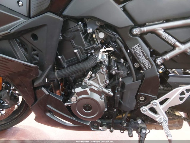 Suzuki Gsx800 F
