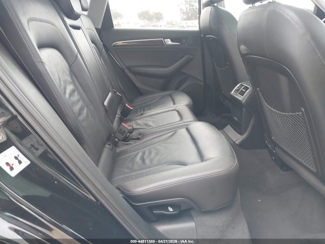 Audi Q5 2.0t Premium