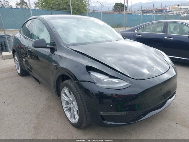 Salvage Tesla Model Y Image