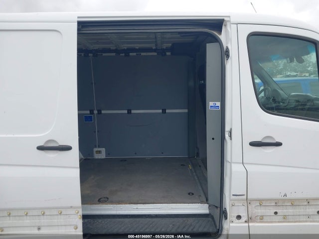 Mercedes-Benz Sprinter 2500 Normal Roof