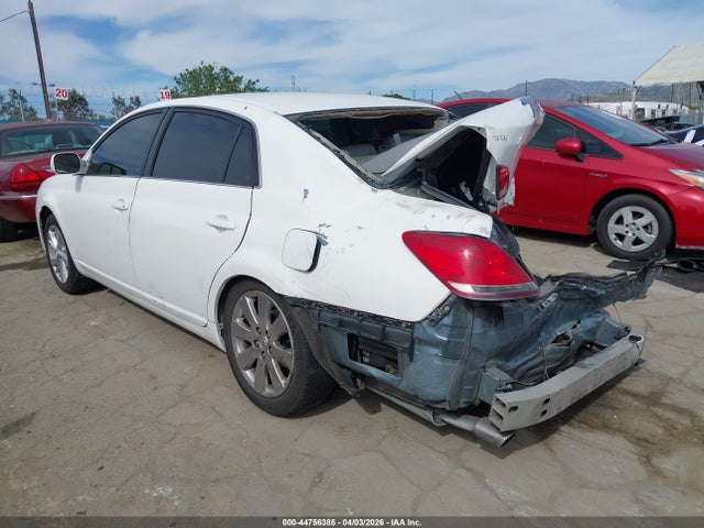 Toyota Avalon Xls