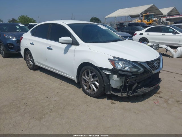 Salvage Nissan Sentra Image