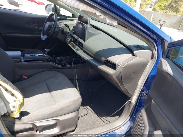Toyota Prius Le