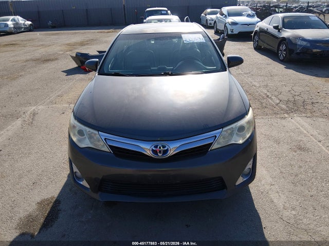 Toyota Camry Xle