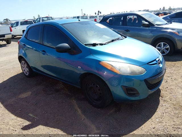Salvage Mazda Mazda2 Image