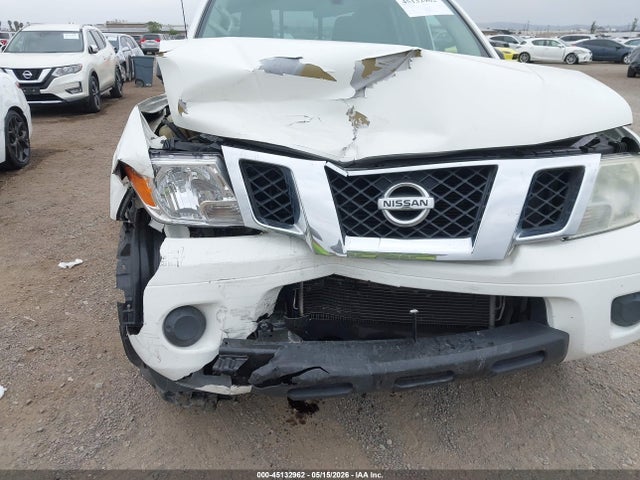 Nissan Frontier Sv