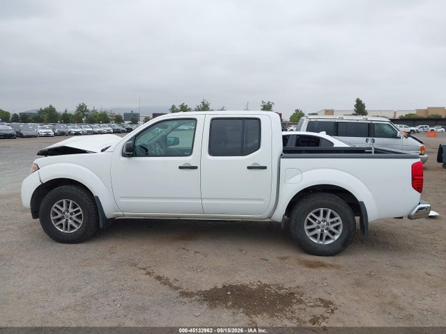 Nissan Frontier Sv