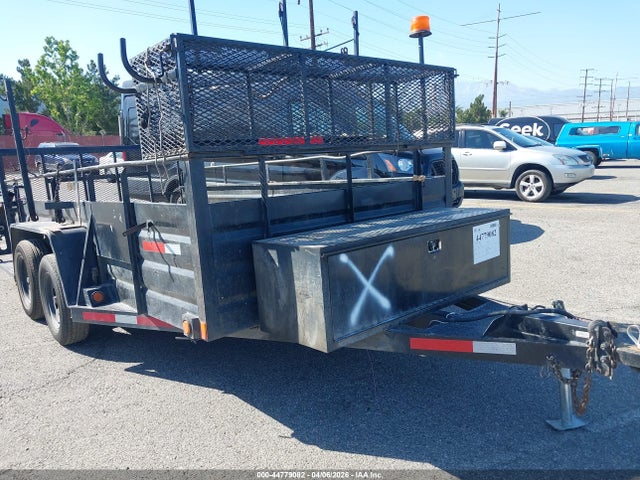 Salvage Utility Trailer Image