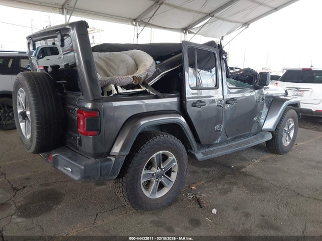 Jeep Wrangler Sahara 4x4