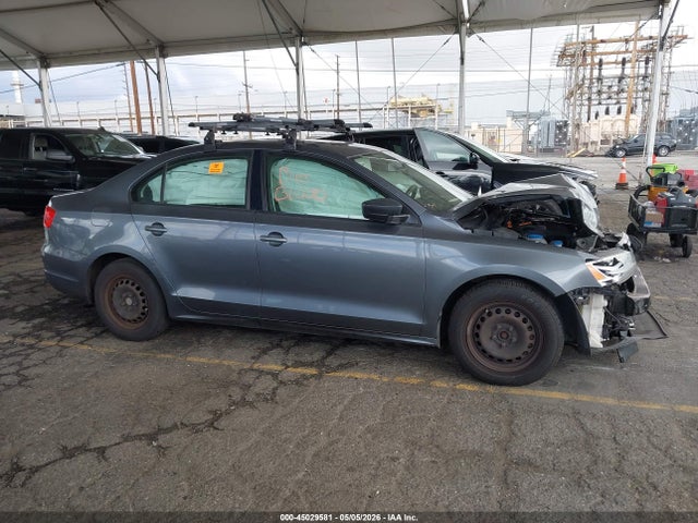 Volkswagen Jetta 2.0l S