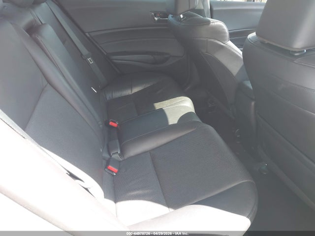 Acura ILX 2.0l
