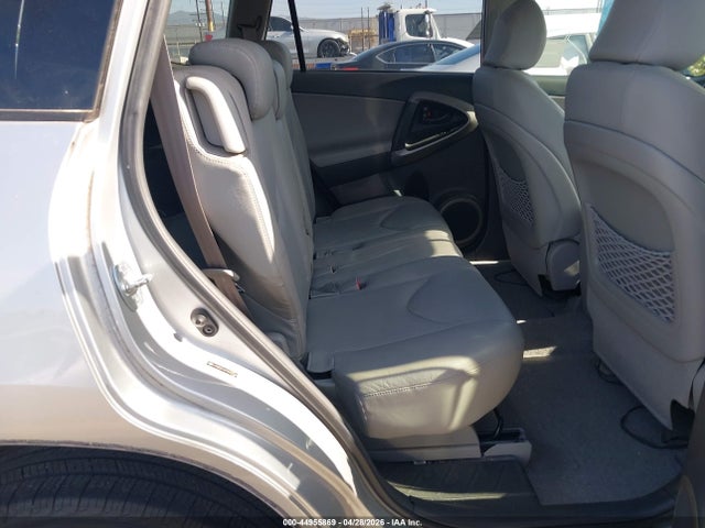 Toyota RAV4 Limited