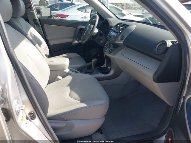 Toyota RAV4 Limited