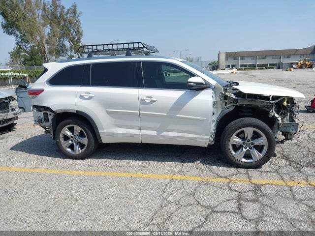 Toyota Highlander Limited V6