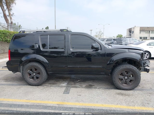 Nissan Pathfinder Se