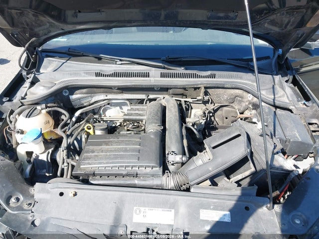 Volkswagen Jetta 1.4t Se