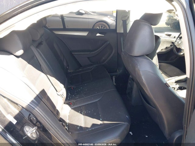 Volkswagen Jetta 1.4t Se