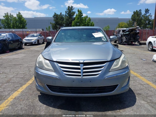 Hyundai Genesis 3.8
