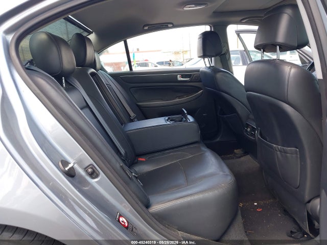 Hyundai Genesis 3.8