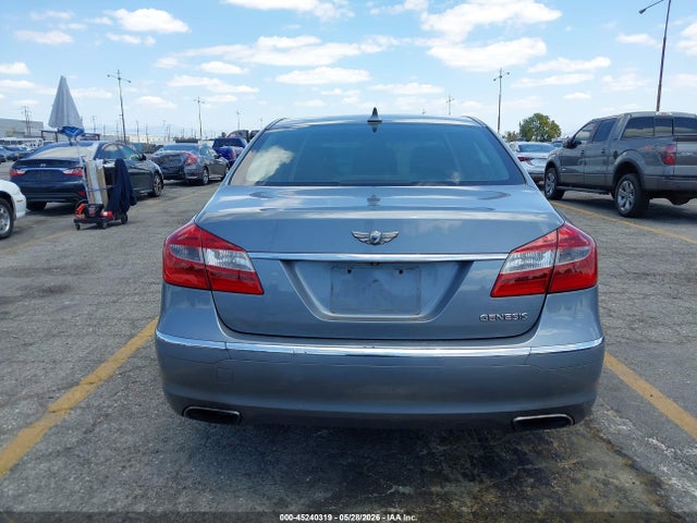 Hyundai Genesis 3.8