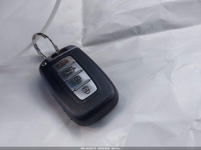 Hyundai Genesis 3.8