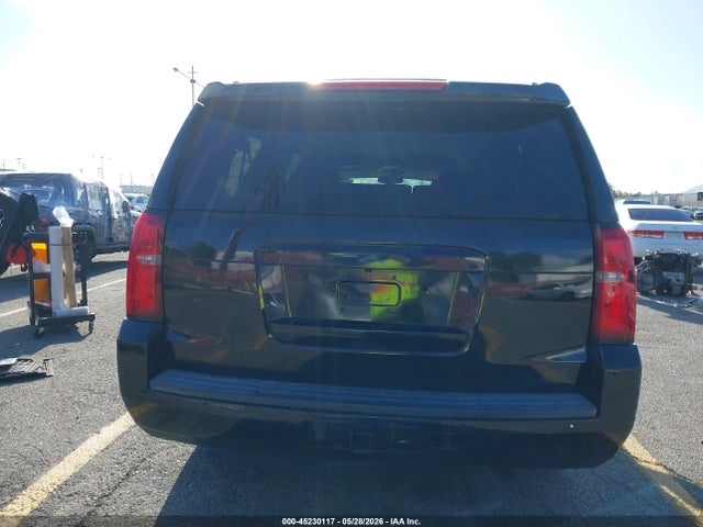 Chevrolet Suburban 1500 Ls