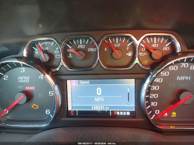 Chevrolet Suburban 1500 Ls