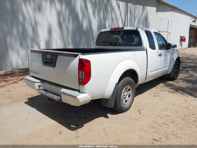 Nissan Frontier S