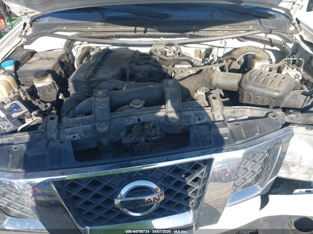 Nissan Frontier S