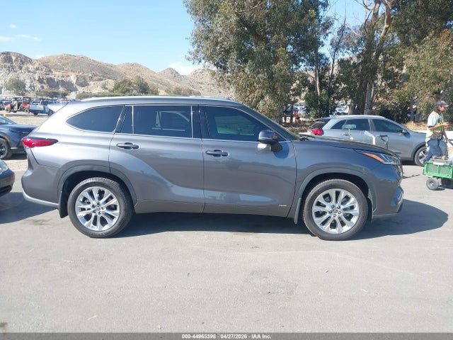 Toyota Highlander Hybrid Limited