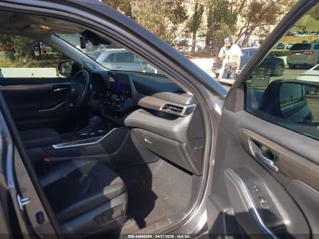 Toyota Highlander Hybrid Limited